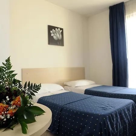 Hotel La Quercia Valmontone Zimmer foto